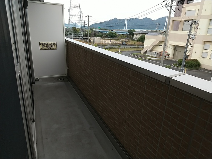 バルコニー　バルコニー