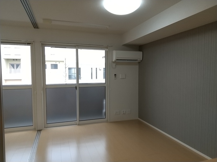 居室・リビング　LDK10.5帖　エアコン付きです