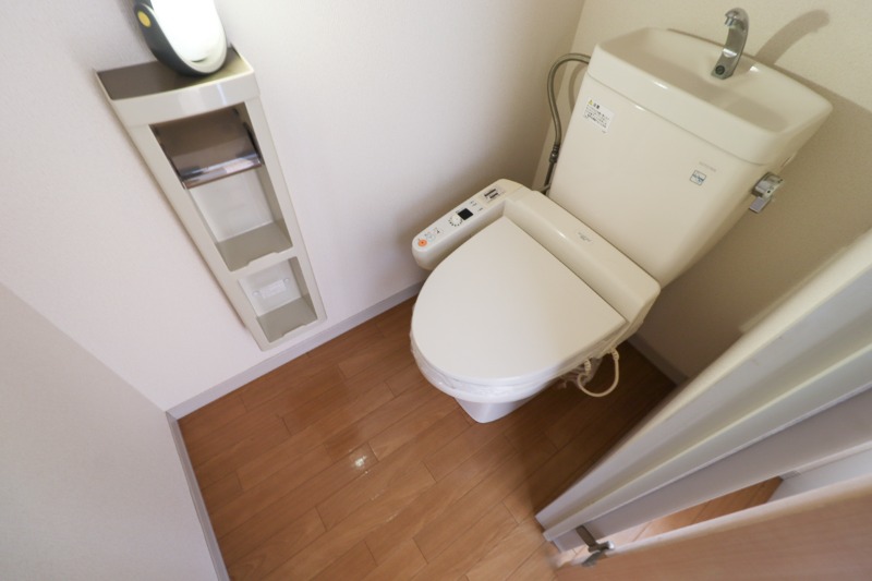 トイレ　図面と現状に相違がある場合には現状を優先