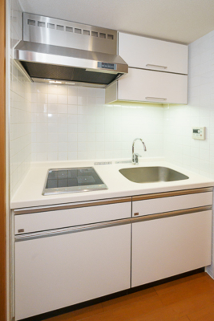 キッチン　※写真は同タイプ住戸です。
