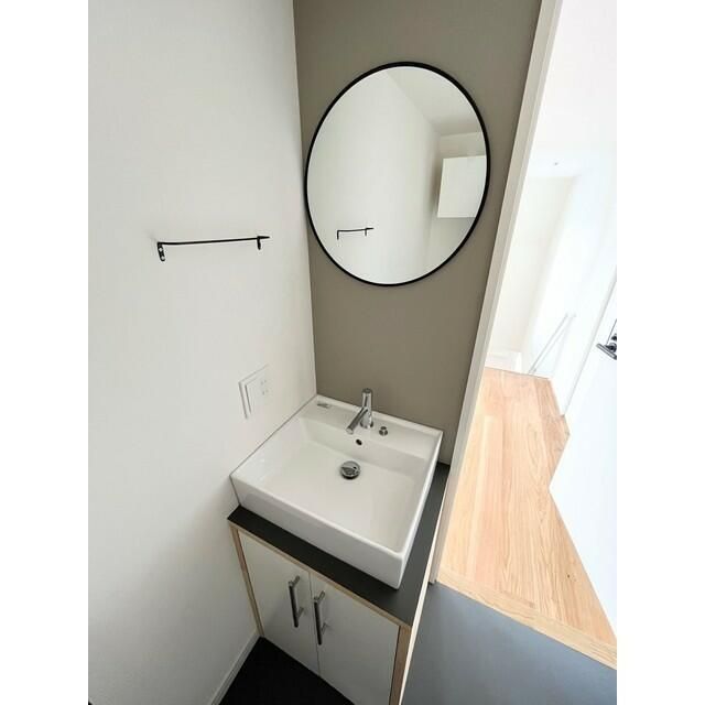 洗面設備　広い洗面スペース