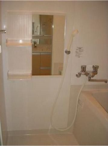 バス・シャワールーム　バスルーム