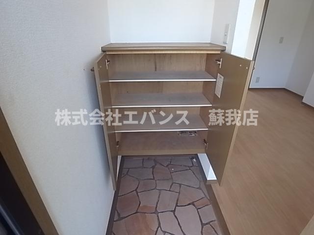エントランス　毎日通るエントランスはこのようになっています