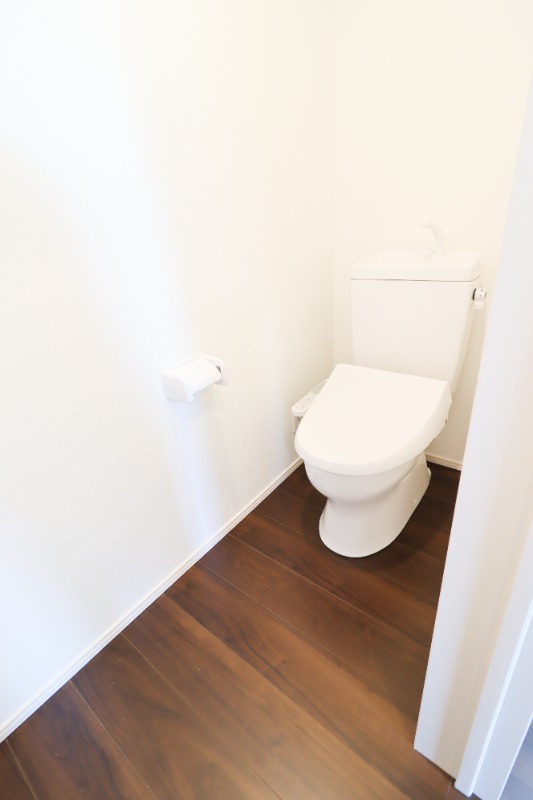 トイレ　図面と現状に相違がある場合には現状を優先