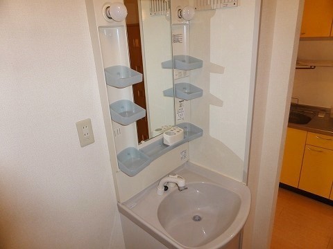 洗面設備　参考写真