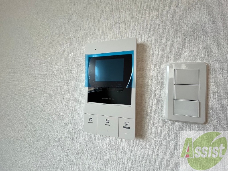 セキュリティ　モニタ付インターホンでセキュリティ面も安心です。
