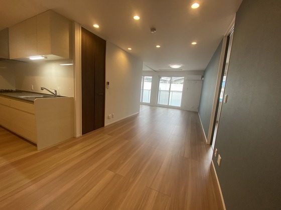 居室・リビング　※別部屋の写真です