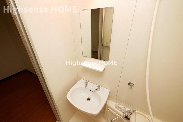 洗面設備　洗面所です