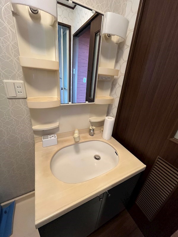 洗面設備　シャンプードレッサー