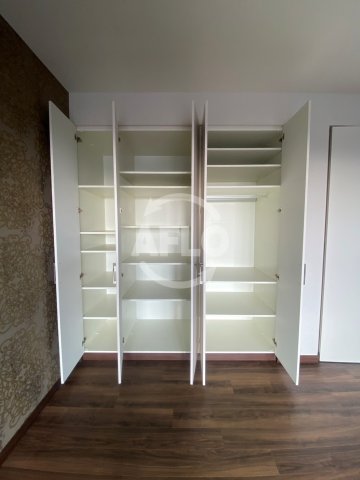 収納　グランドメゾン上町台レジデンスタワー　収納