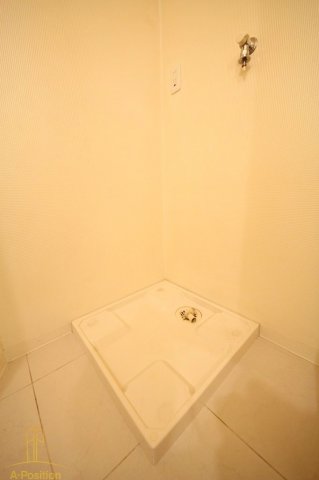 その他　ラグジェリア立売堀