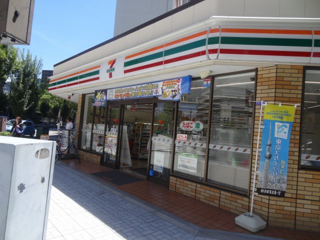 コンビニ　セブンイレブン（コンビニ）まで99m