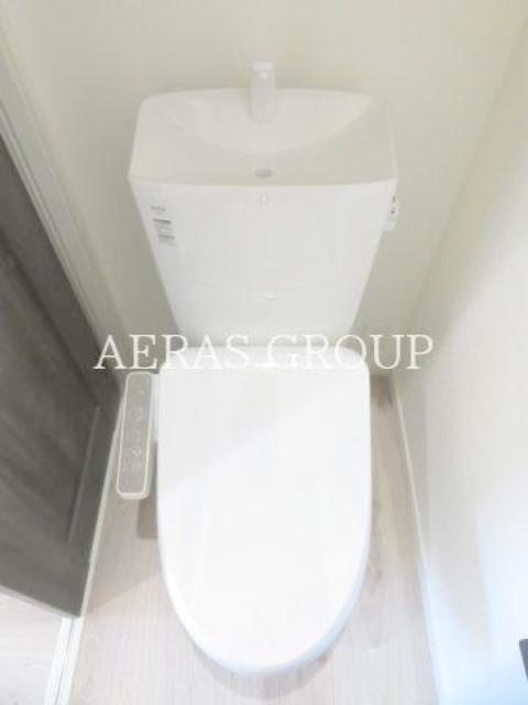 トイレ　温水洗浄便座