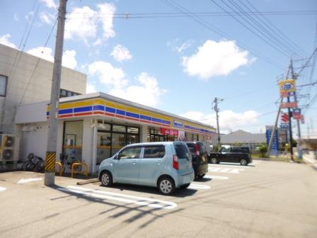 コンビニ　ミニストップ伊勢黒瀬町店（コンビニ）まで645m