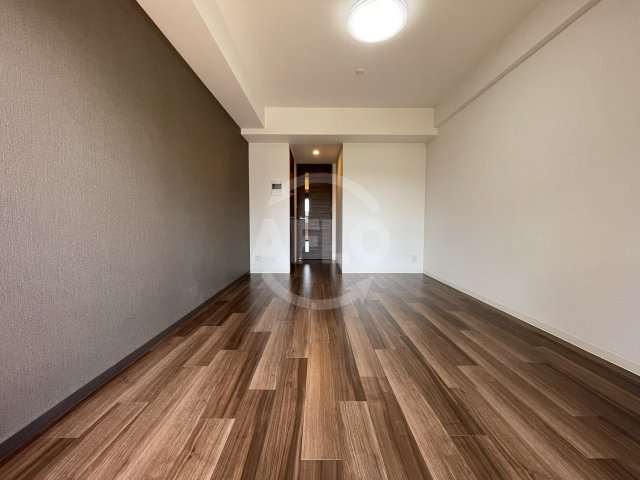 居室・リビング　コンフォリア京町堀　洋室