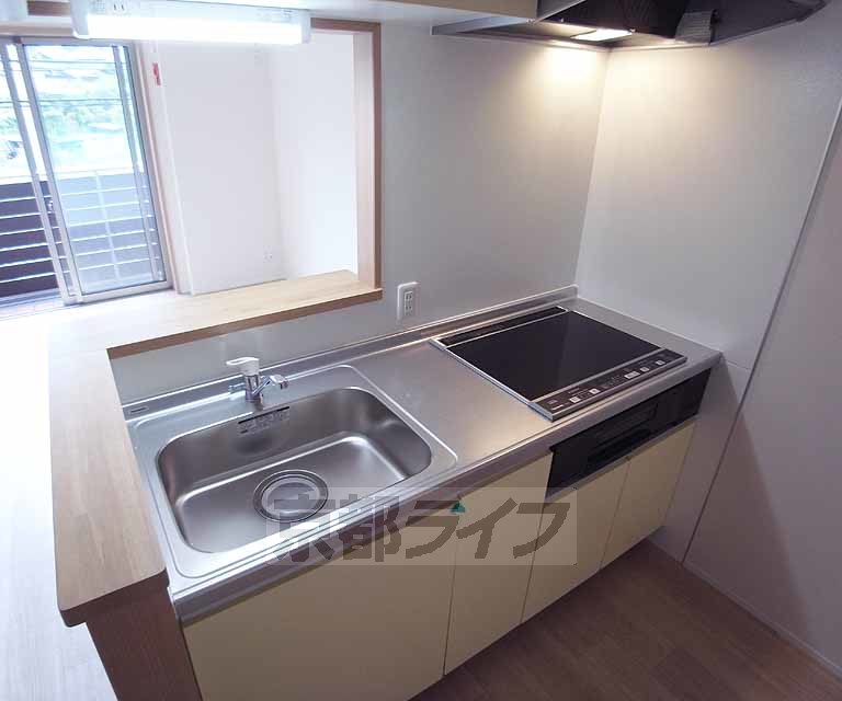 キッチン　カウンタータイプのキッチン・