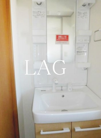 洗面設備　洗面台です。