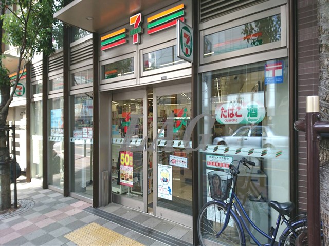 コンビニ　セブンイレブン市川八幡三丁目店（コンビニ）まで165m