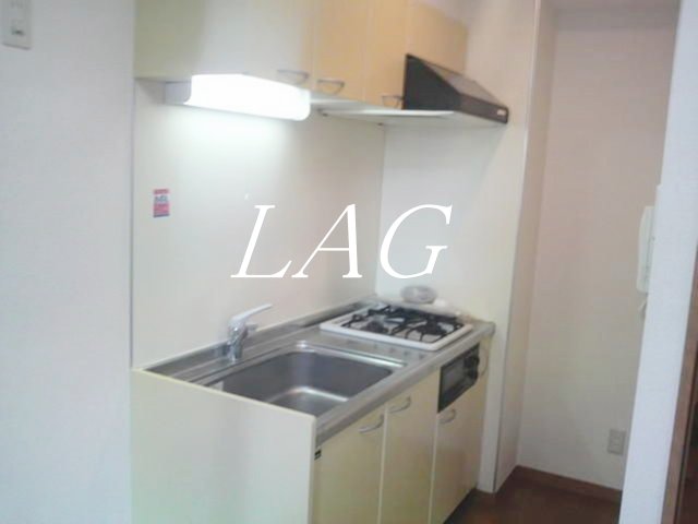 キッチン　キッチンです。