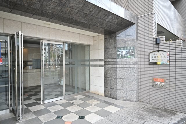 エントランス　毎日通るエントランスはこのようになっています