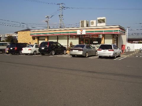 その他　セブンイレブン佐賀若楠1丁目店（その他）まで591m