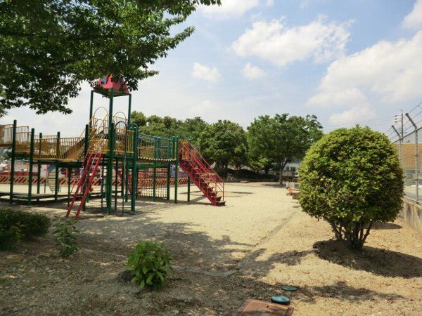 公園　勝川公園（公園）まで685m