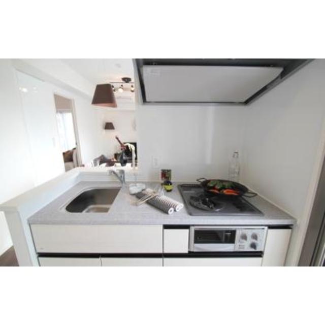 キッチン　※写真は同タイプ住戸です。