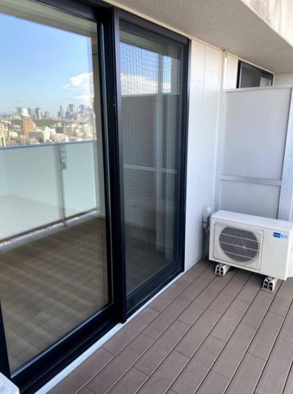 バルコニー　バルコニー