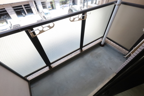 バルコニー　※別部屋の写真です