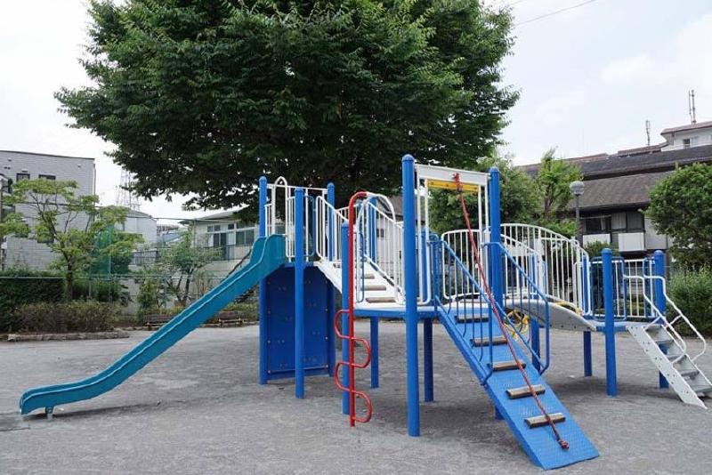 公園　白鳥わかば公園（公園）まで240m