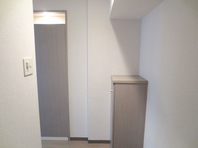 玄関　★お問い合わせはタウンハウジングまで★