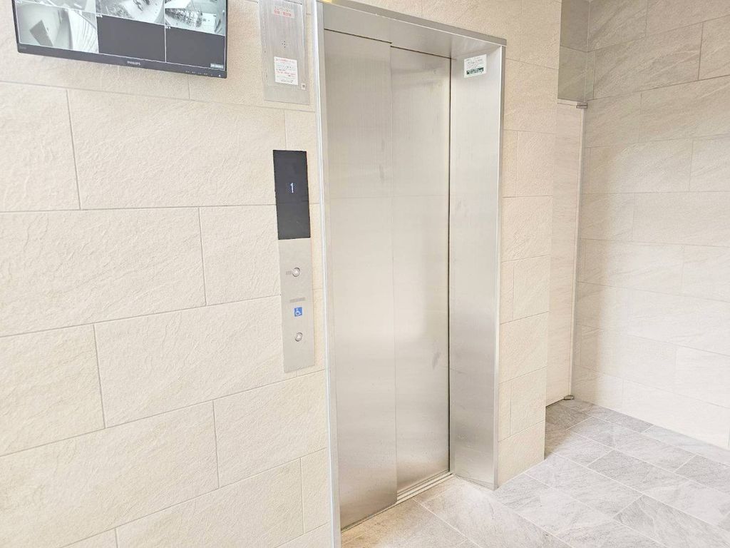 ロビー　エントランス