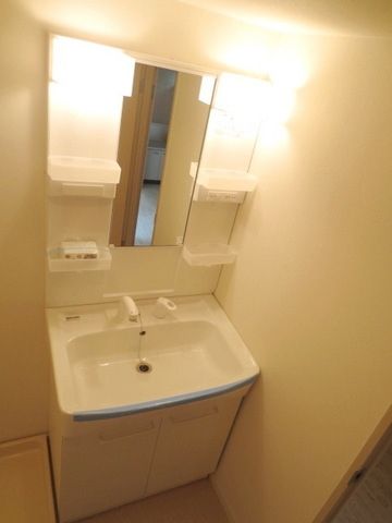 洗面設備　★お問い合わせはタウンハウジング府中店まで★