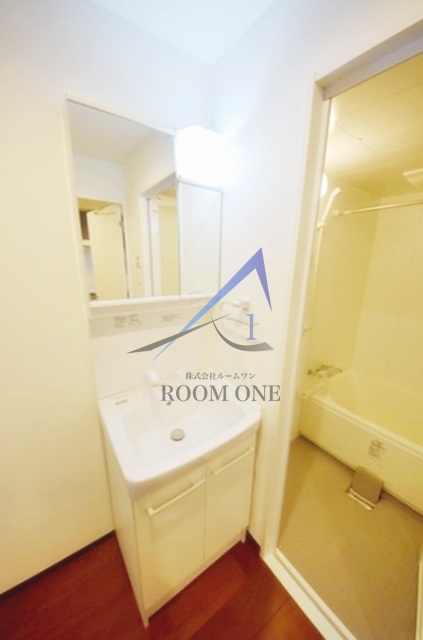 洗面設備　洗面台です。