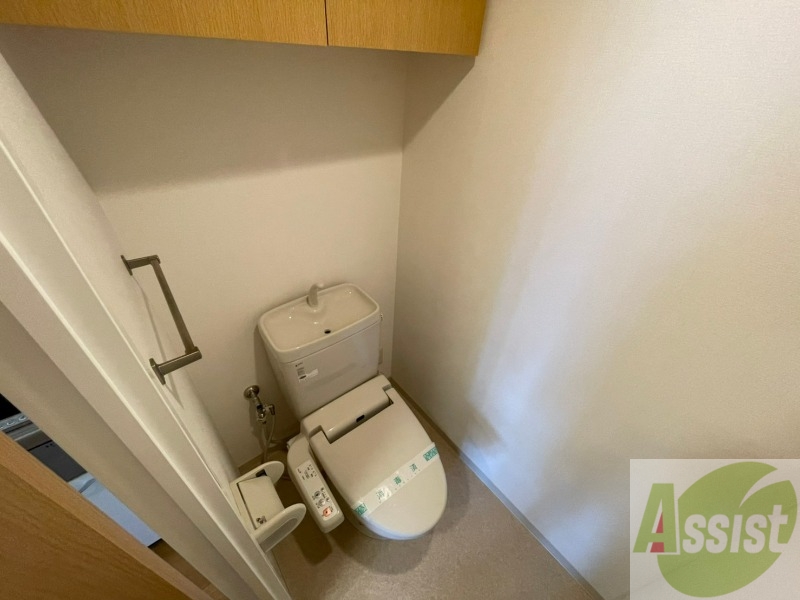 トイレ　ウォシュレット機能がついたトイレ。安心して使用できますね。