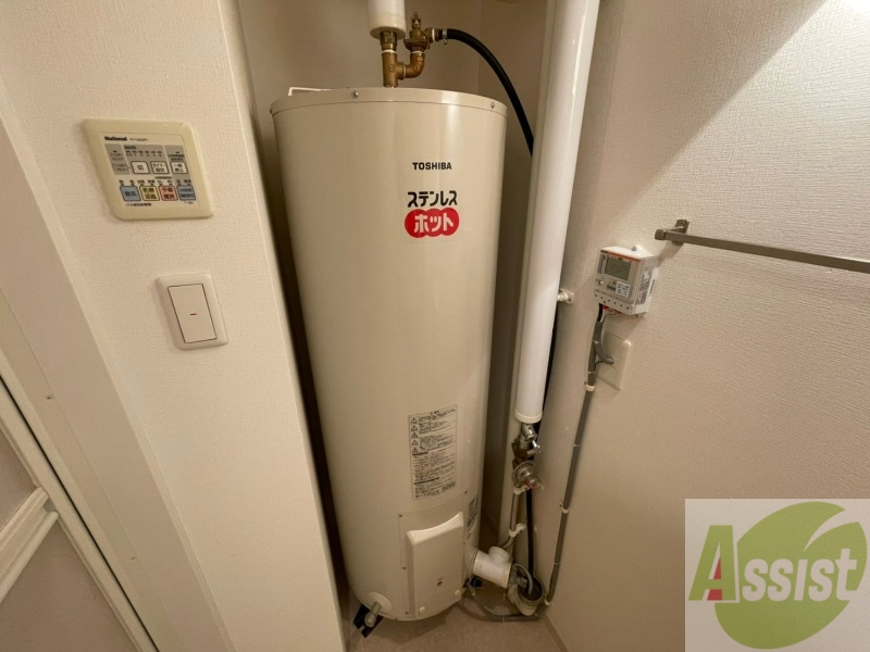 その他設備　電気温水器です。オール電化でお得で安心ですね。