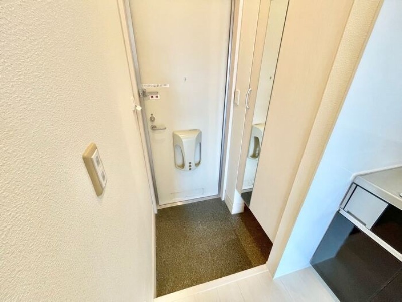 玄関　図面と現状に相違がある場合には現状を優先