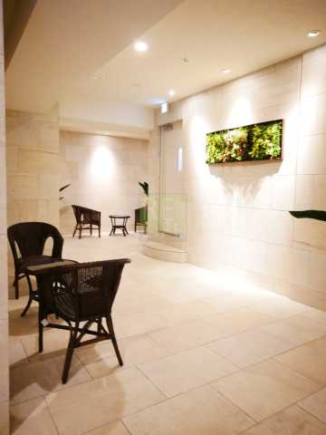 ロビー　リライフ浅草店