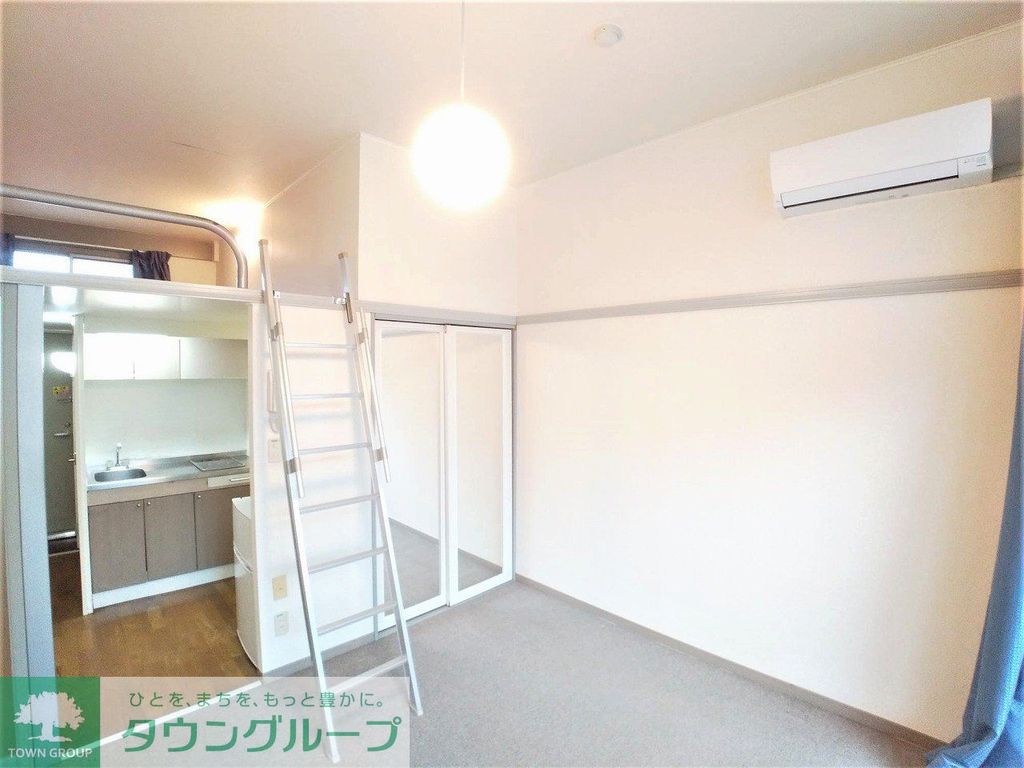 居室・リビング　3階の居室にロフトはございません