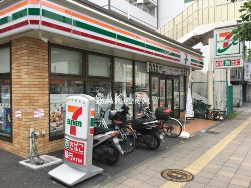 コンビニ　セブン-イレブン 横浜西神奈川１丁目店（コンビニ）まで178m