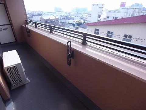 バルコニー　ベランダ