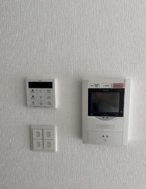 セキュリティ　※別号室の参考写真になります。