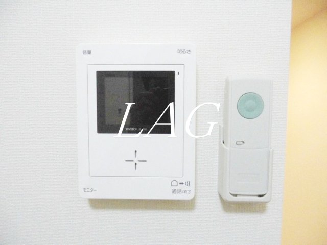 セキュリティ　モニター付きインターフォンです。