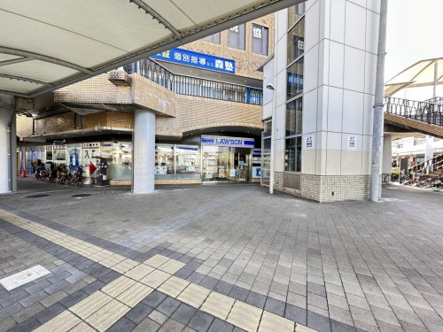 コンビニ　ローソン吹田朝日町店（コンビニ）まで504m