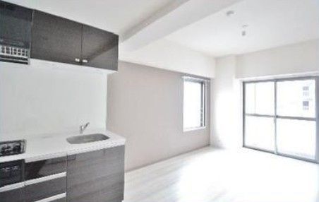 居室・リビング　☆明るい居間☆