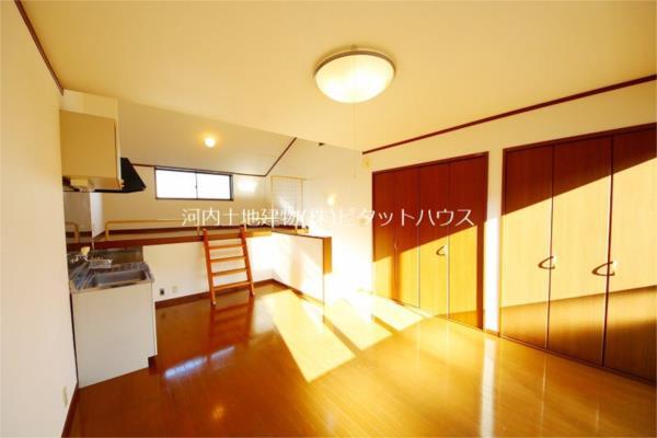 居室・リビング　類似室内