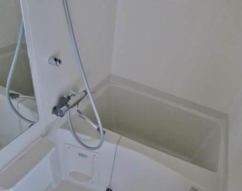 バス・シャワールーム　日々の暮らしに欠かせないお風呂です