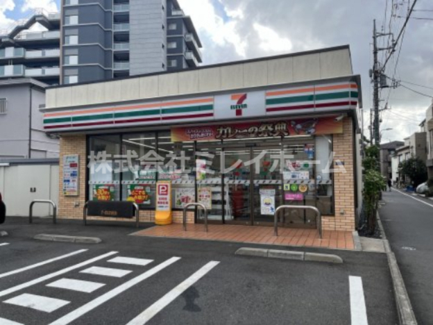 コンビニ　セブンイレブン蒲田２丁目東邦医大通り店（コンビニ）まで173m