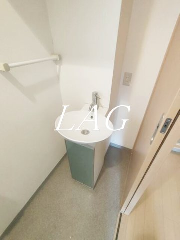 洗面設備　洗面台です。