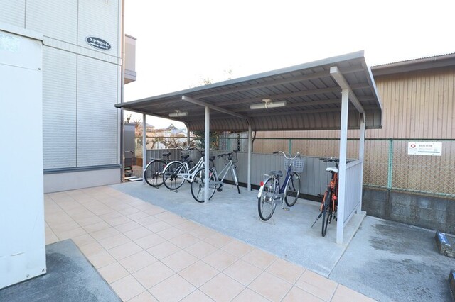 その他　駐輪場